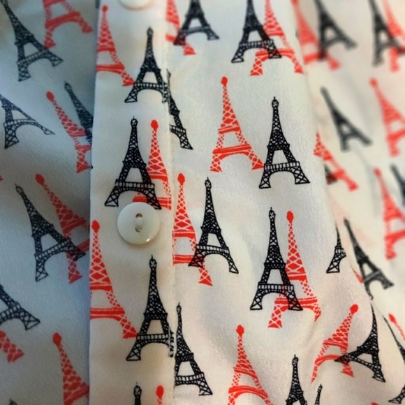 🗺️ Forever 21 Eiffel Tower Sleeveless Blouse Lightweight Shoulder Blade Cutouts - Picture 5 of 8